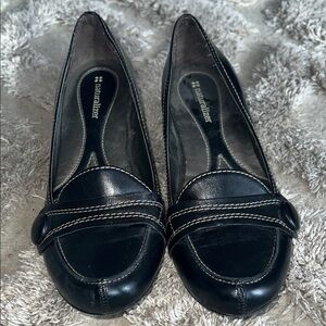 Naturalizer Women's Classic Black Flats